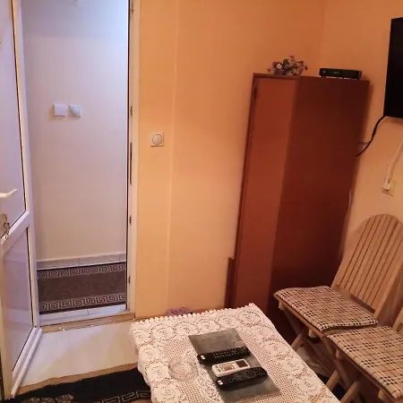 Mirijevski Casa de hóspedes *